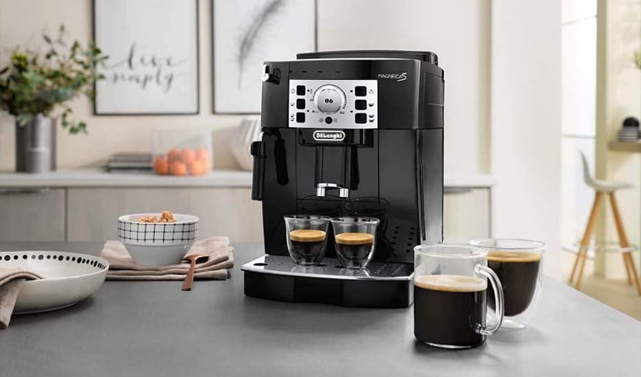 cafetera delonghi magnifica s